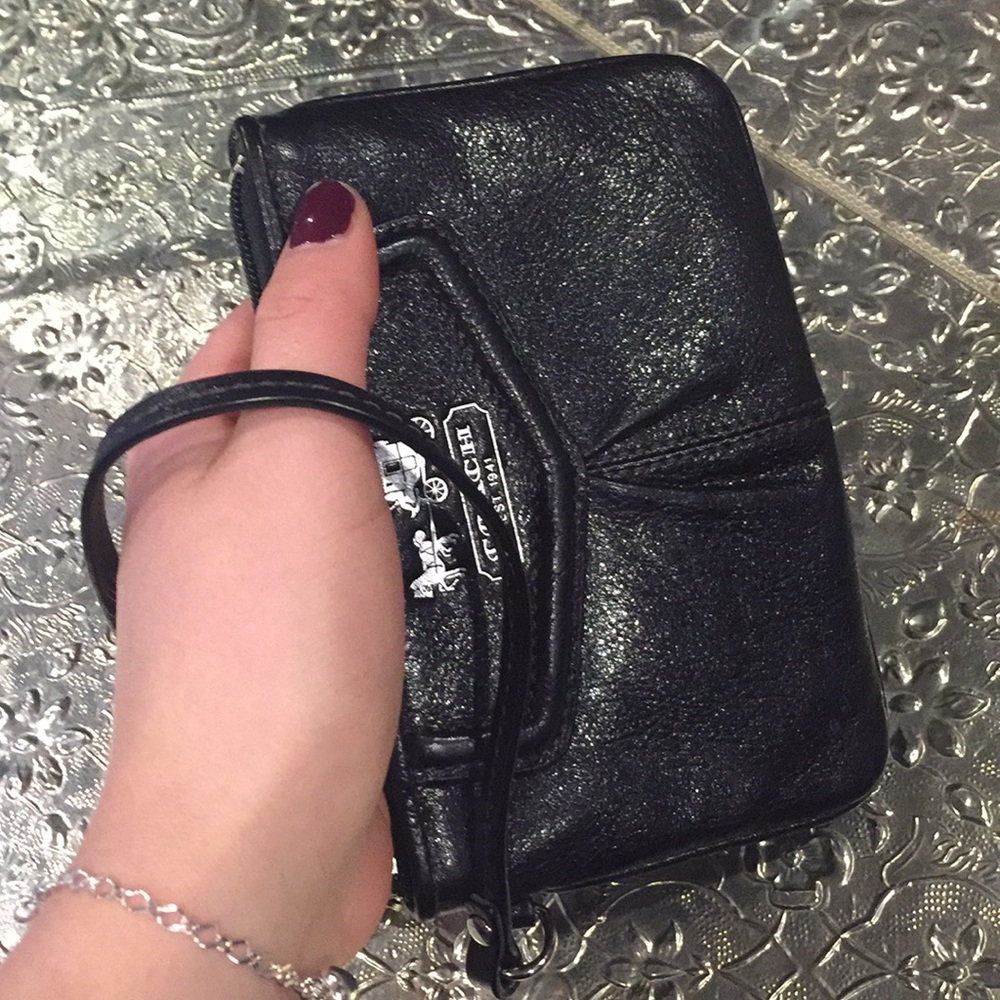 Black Coach Clutch/wristlet - Picture 2 of 3